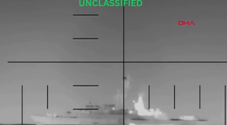 ABD, Hint Okyanusu'nda İran savaş gemisini batırdı