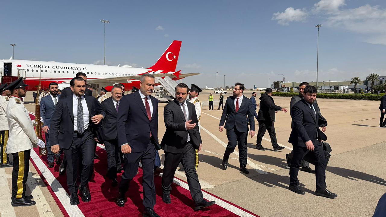 Bakan Fidan'dan Suriye'de kritik üçlü temas