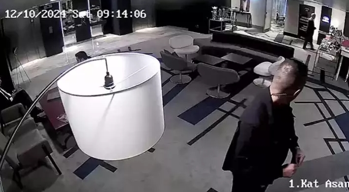 İmamoğlu'nun koruması: Kamera bantlama işi koruma ekibinin aldığı karar doğrultusunda yapılmıştır