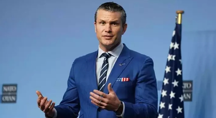 ABD Savunma Bakanı Hegseth, askeri personelin üslerde şahsi silahlarını taşımasını engelleyen yasağı kaldırdı