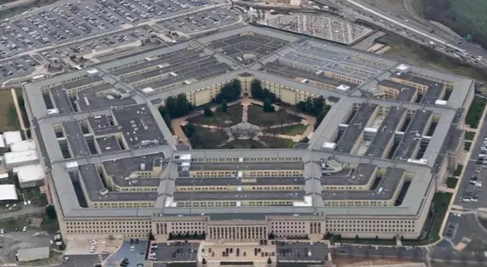 Pentagon: Kara Kuvvetleri Komutanı George derhal emekli olacak