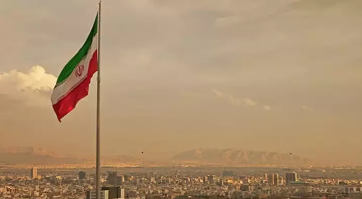 İran: İsrail, demir yolu köprüsüne saldırı düzenledi