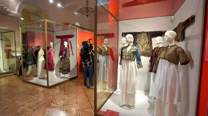 ‘Gelin Hazineleri’ Rusya’da Ermitaj Müzesi’nde sergilenmeye başladı