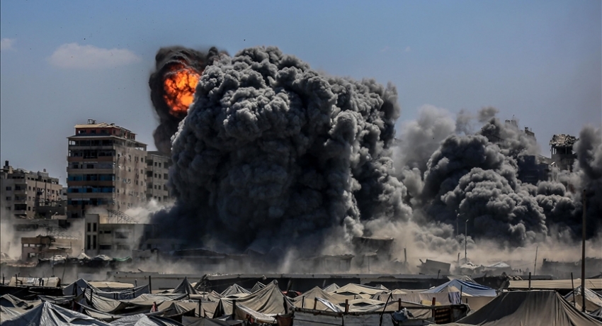 Katil İsrail’in Gazze’ye düzenlediği saldırıda 3’ü çocuk 5 Filistinli hayatını kaybetti