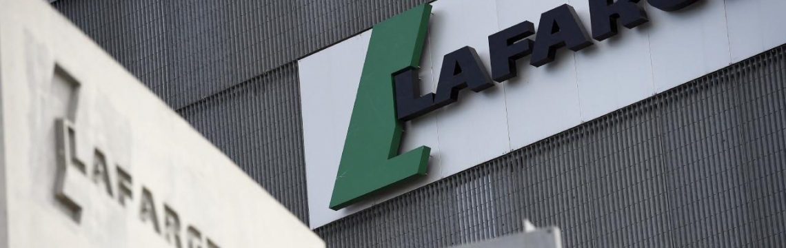 Lafarge "terör örgütünü finanse etmekten" suçlandı