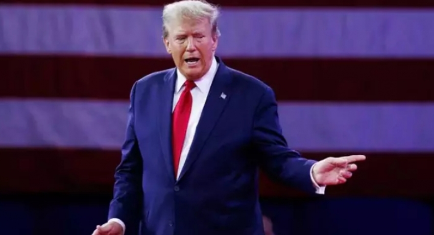 Trump, Adalet Bakanı Bondi'yi görevden aldığını duyurdu