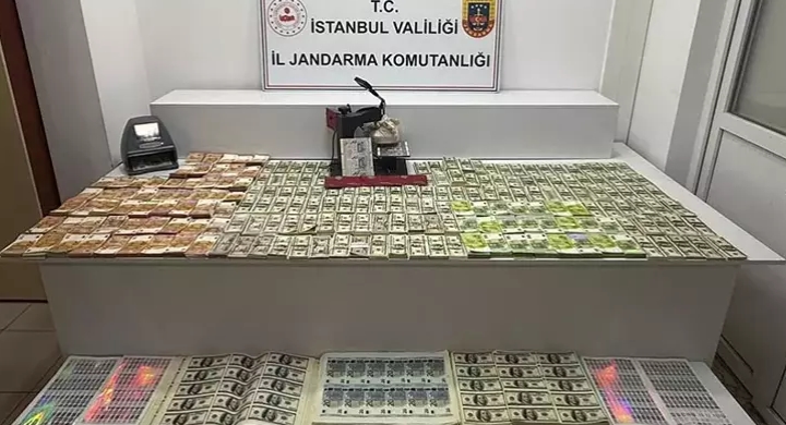 Esenler'de sahte para operasyonu