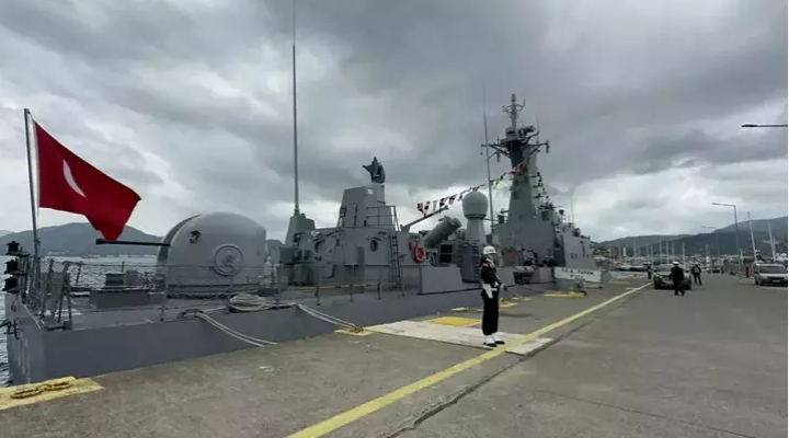 TCG Tufan hücum botu, Marmaris'te ziyarete açıldı