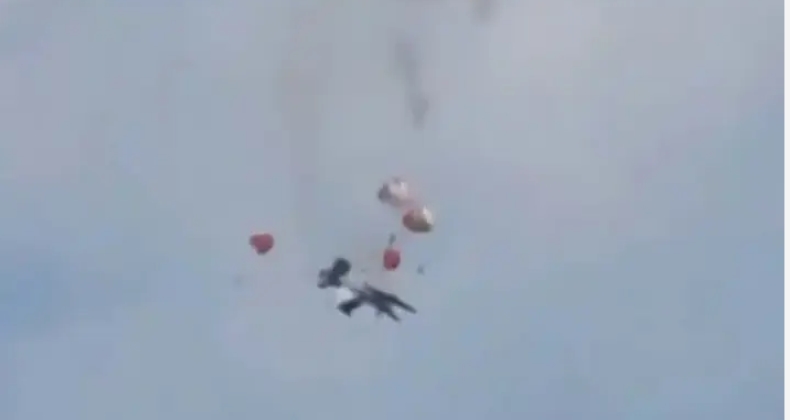 ABD'de hava gösterisinde iki uçak çarpıştı