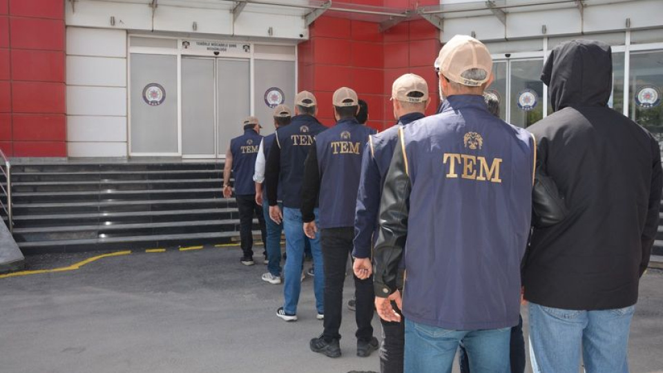 Malatya merkezli 17 ilde FETÖ operasyonu: 23 gözaltı