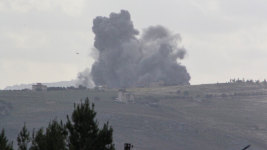 İsrail ordusunun ateşkese rağmen Lübnan'ın güneyine düzenlediği saldırılarda 8 kişi öldü
