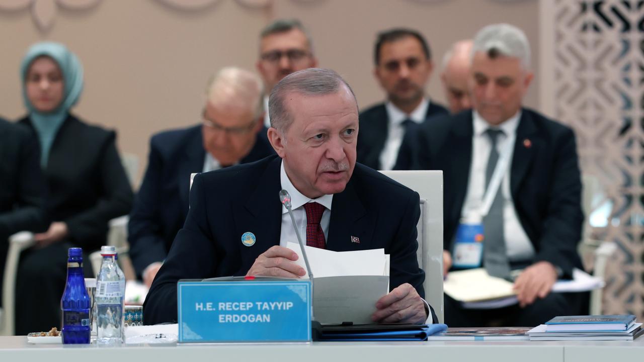 Cumhurbaşkanı Erdoğan'dan Türk dünyasına "dijital vizyonda birlik" çağrısı
