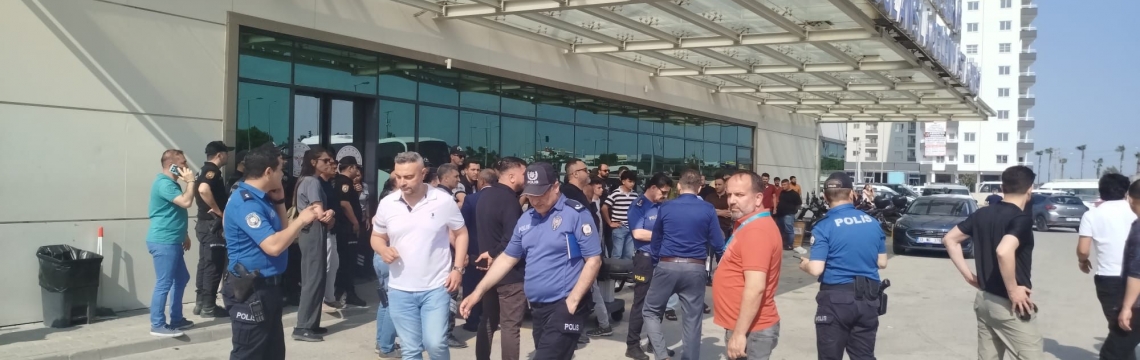 Mersin'de lokantaya pompalı tüfekle saldırı düzenlendi: 4 ölü