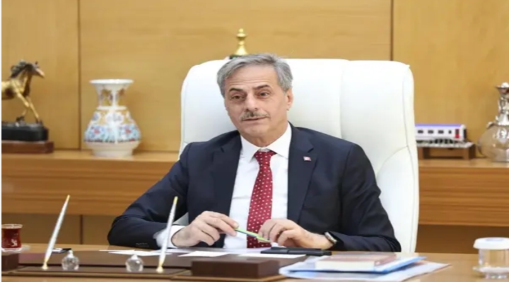 Sakarya Büyükşehir Belediye Başkanı Alemdar'dan tramvay hattı açıklaması
