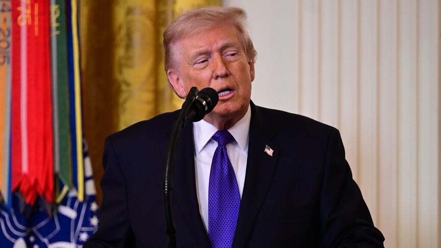 ABD Başkanı Trump'tan "İran'la görüşmeler devam ediyor" mesajı