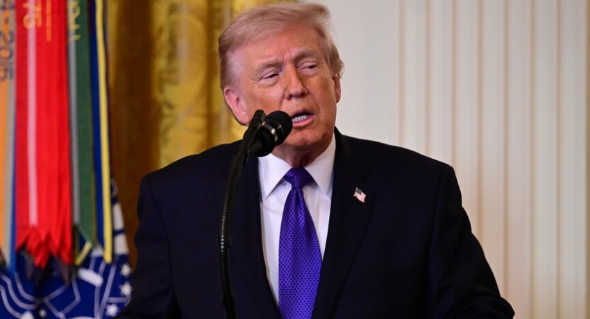 ABD Başkanı Trump'tan "İran'la görüşmeler devam ediyor" mesajı
