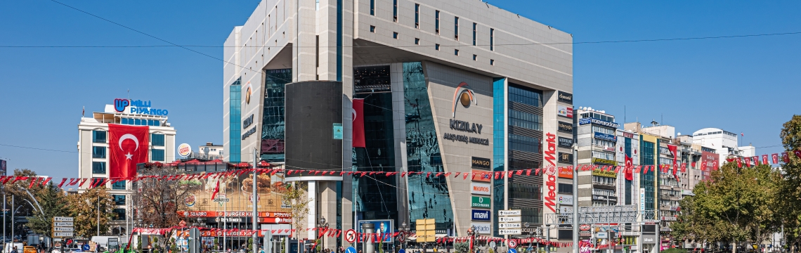 Ankara'da açık etkinlikler durduruldu