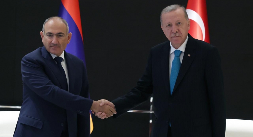 Cumhurbaşkanı Erdoğan, Ermenistan Başbakanı Paşinyan ile görüştü