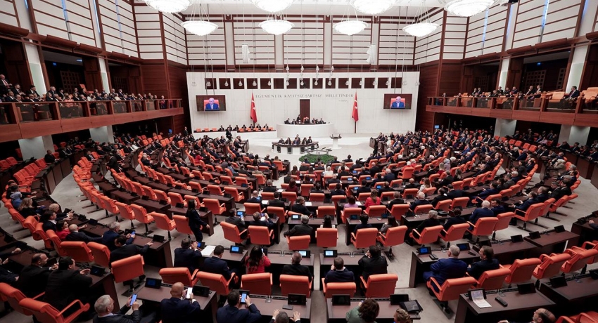 Emniyete ve basına ilişkin düzenlemede 3 madde daha kabul edildi