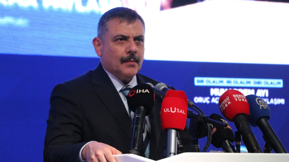 NATO tedbirleri kapsamında aranan 4 bin 412 kişi yakalandı