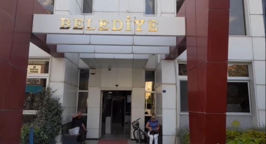 Seferihisar Belediye Başkanı görevden uzaklaştırıldı
