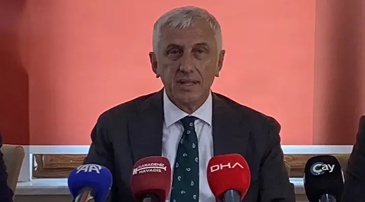 Of Belediyesi'nden İspanya Milli Takımı ile Başbakan Sanchez’e 'Fahri Hemşehrilik Beratı'