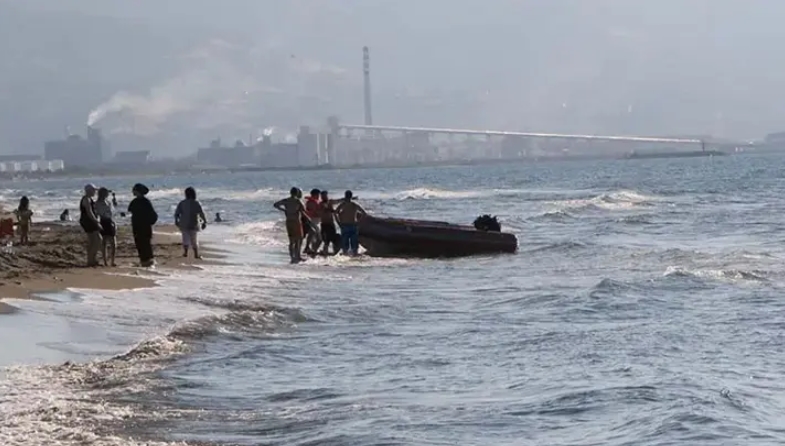 Samsun'da alabora olan teknedeki 3 kişi kurtarıldı, 3 kişi kayıp