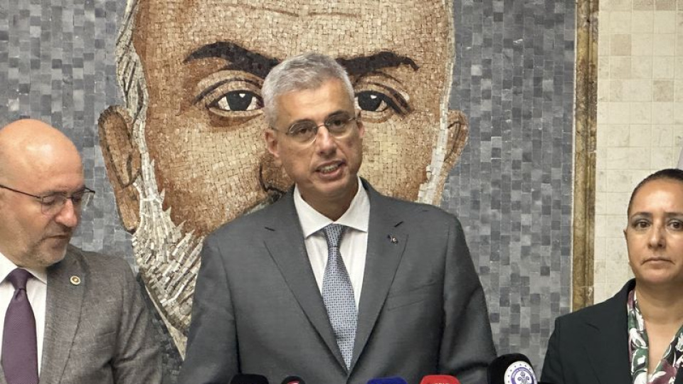Bakan Memişoğlu: Sağlık çalışanlarına 24 saat kreş hizmeti sunacağız