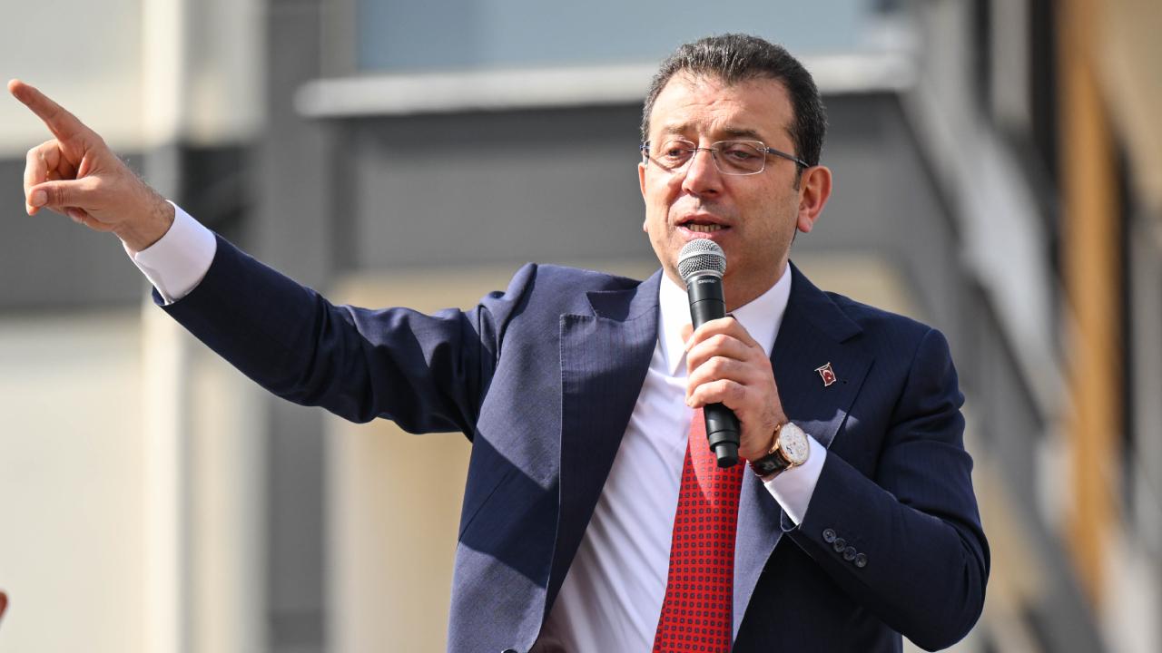 Ekrem İmamoğlu, CHP’den istifa etti
