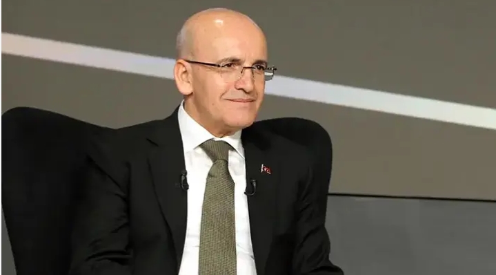 Bakan Şimşek: Dezenflasyon sürecini desteklemeye devam edeceğiz