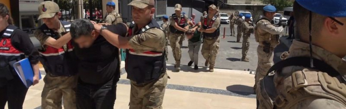 12 kilo altın ve 2 milyon TL... Büyük gasp 8 tutuklama!