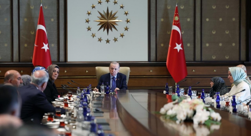 Cumhurbaşkanı Erdoğan şehit aileleri ve gazileri kabul etti