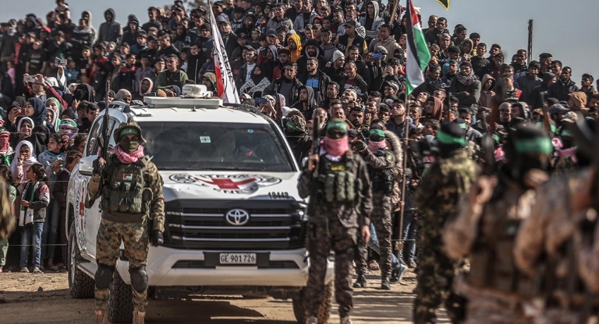 Hamas, Gazze'deki ateşkes anlaşmasının kalıcı hale getirilmesi için Kahire'ye gidiyor