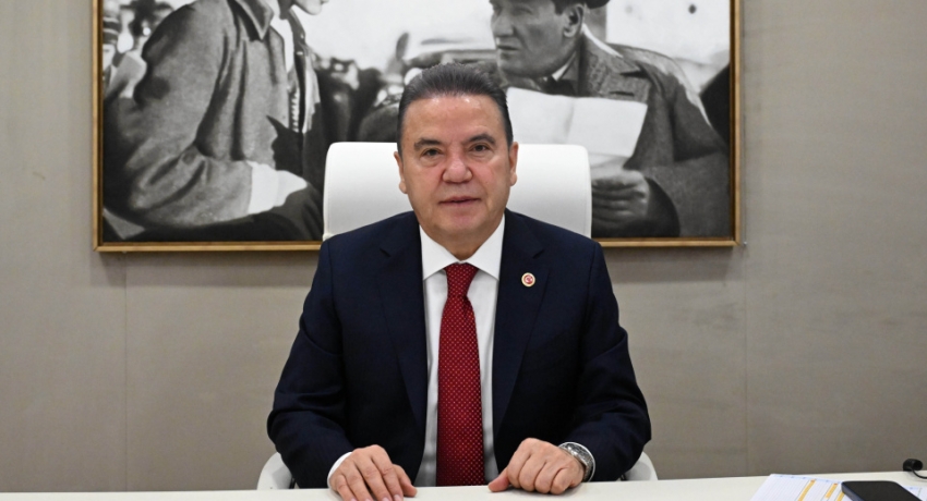 Muhittin Böcek ek ifade verdi: İmamoğlu adaylık için para istedi