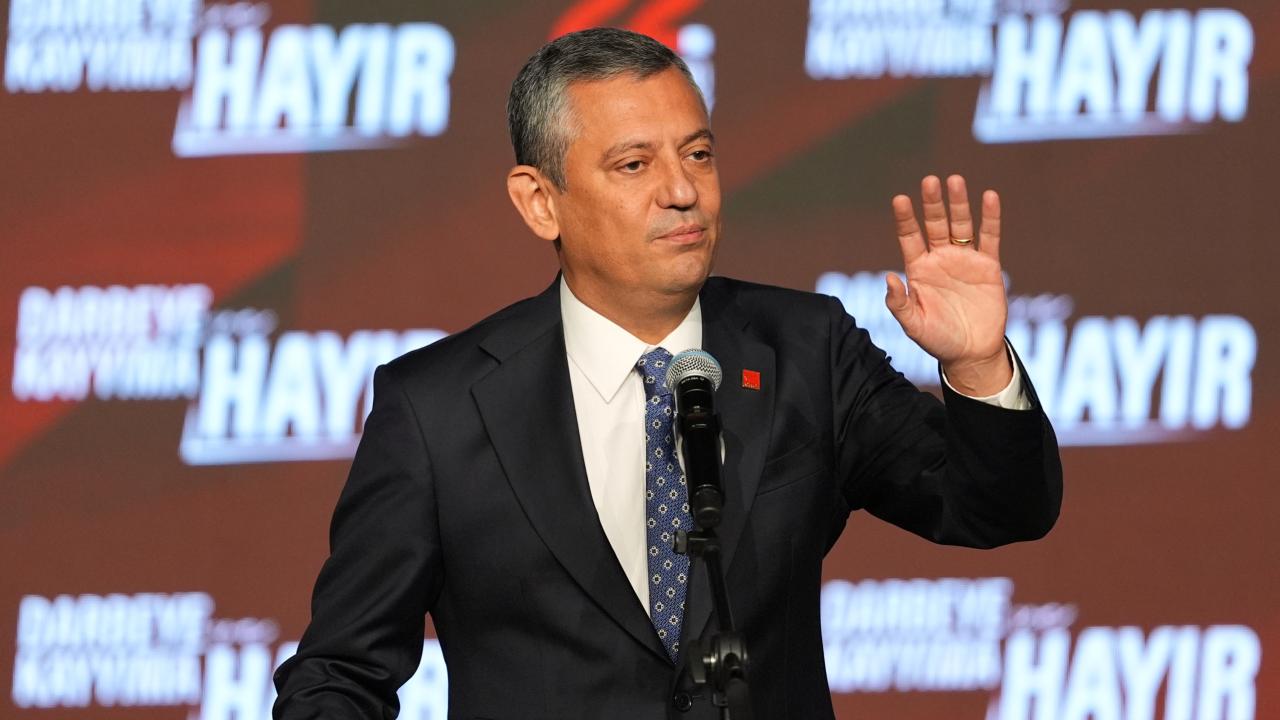 Özgür Özel, Terörsüz Türkiye yasasına 'evet' diyeceklerini açıkladı