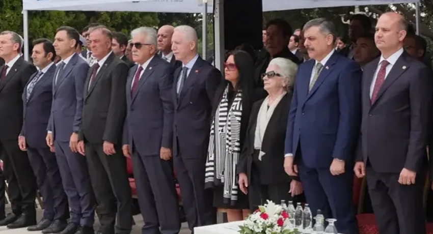 Bakan Çiftçi: Merhum İçişleri Bakanı Gedik'in naaşı Adnan Menderes Anıt Mezarı'nın bulunduğu alana nakledilecek