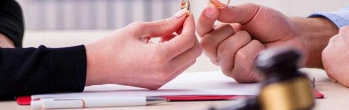Yargıtay, boşandığı eşiyle aynı gelir düzeyindeki kadına nafaka bağlanması kararını bozdu
