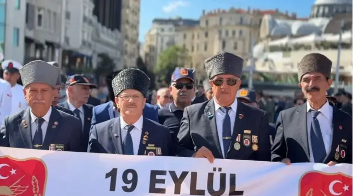 19 Eylül Gaziler Günü'nde Taksim'de tören düzenlendi