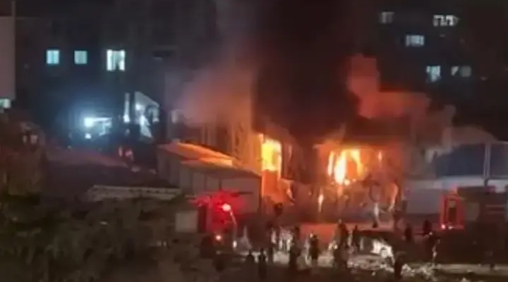 Hatay'da işçilerin kaldığı konteynerde yangın