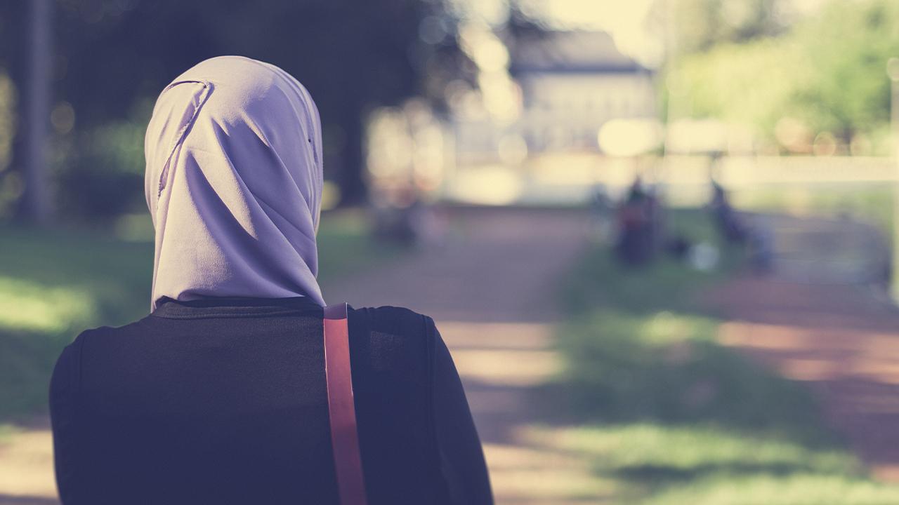 Azerbaycan'da başörtüsü yasağı