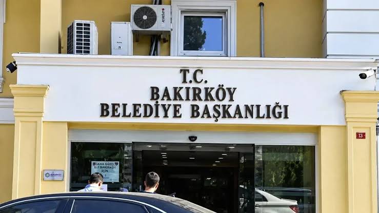 Bakırköy Belediyesine yönelik ihale soruşturmasında 57 şüpheli hakimliğe sevk edildi