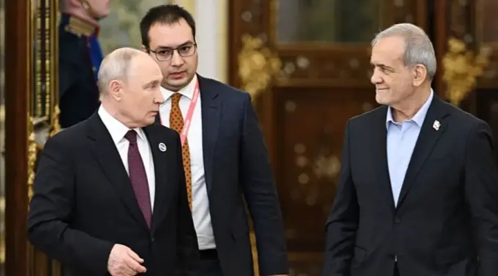 Putin ve Pezeşkiyan, Moskova'da görüştü