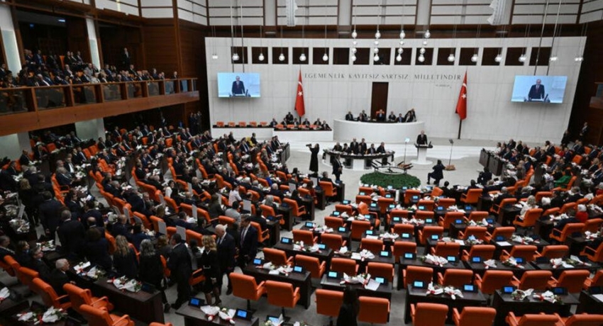 AK Parti'nin Meclis'e sunacağı teklifle 455 bin 578 yatırımcıya ödeme yapılabilecek