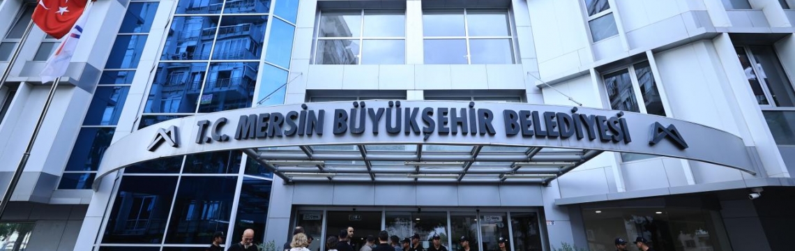 Mersin'de 3 belediyeye yolsuzluk operasyonu: 59 gözaltı