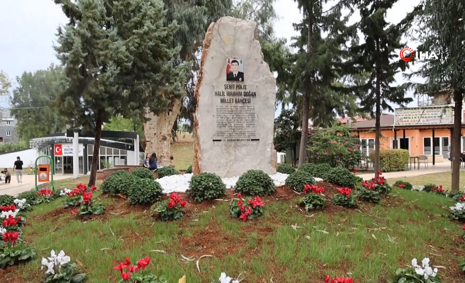 50 polisin hayatını kurtaran şehit polisin adı o parka verildi