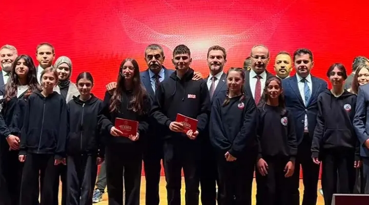 MEB'den yapay zeka destekli 'Yeni EBA'