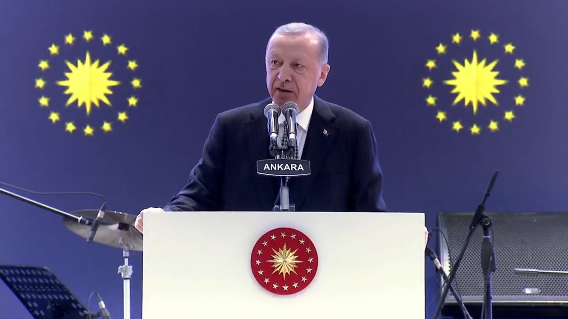 Cumhurbaşkanı Erdoğan, gençlerle buluşmasında duyurdu: İstanbul’da yeni bir altın daha çıkardık
