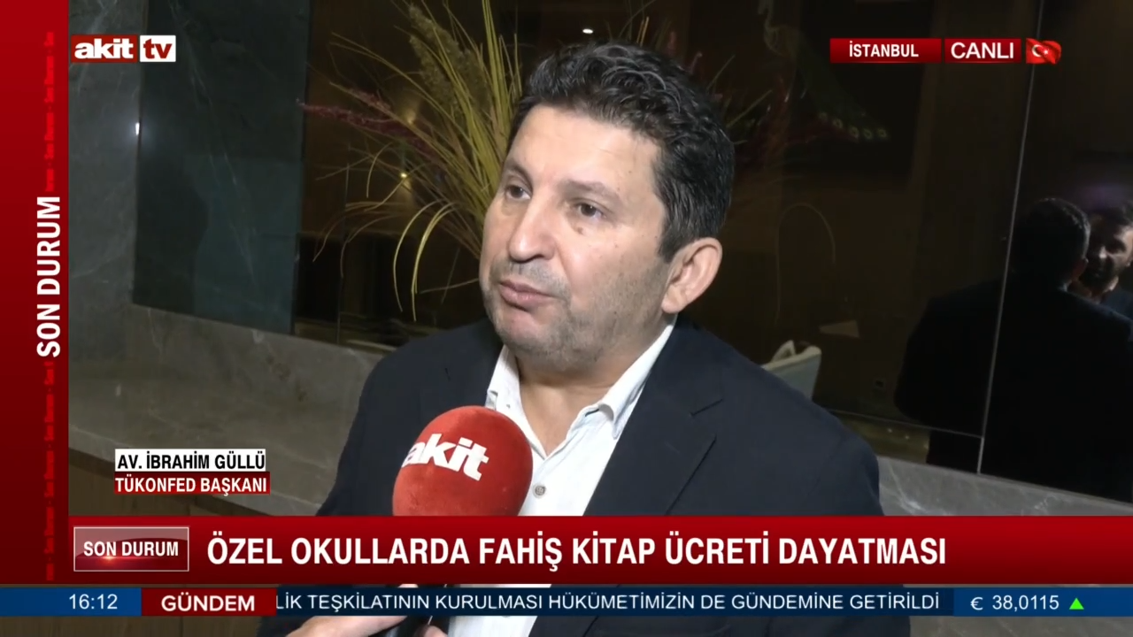 Özel okullarda fahiş kitap ücreti dayatması 