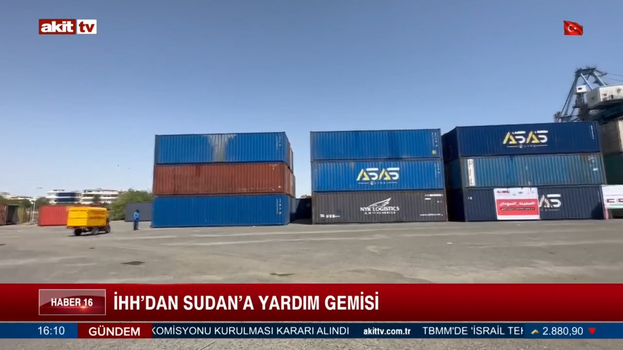 İHH'dan Sudan'a yardım gemisi 